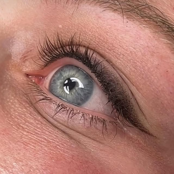 eyeliner
